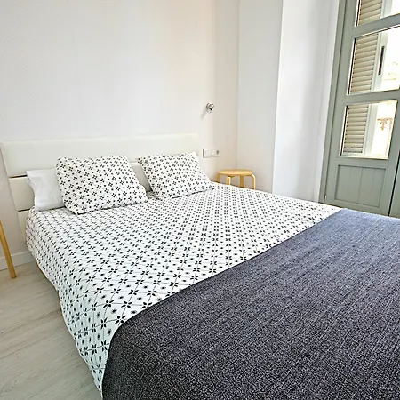 Urban Apartamento *